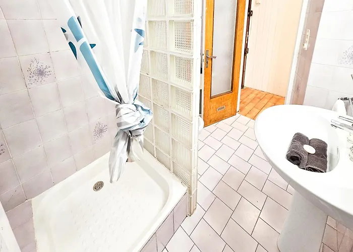 Neuve 4 Pers Wifi Vecchia Apartment