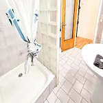 Neuve 4 Pers Wifi Vecchia Apartment